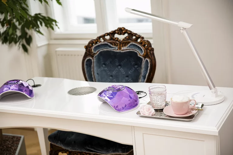 Nagelplatz im Studio Gredlerstraße