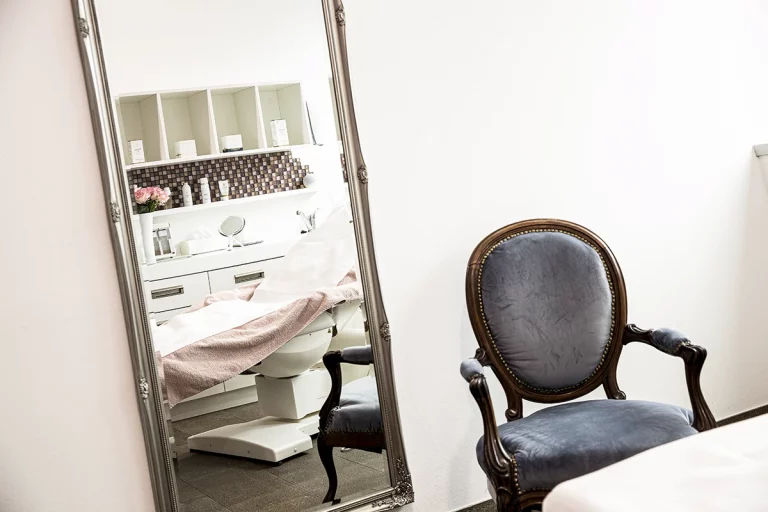 Behandlungsraum im Studio Therme Wien